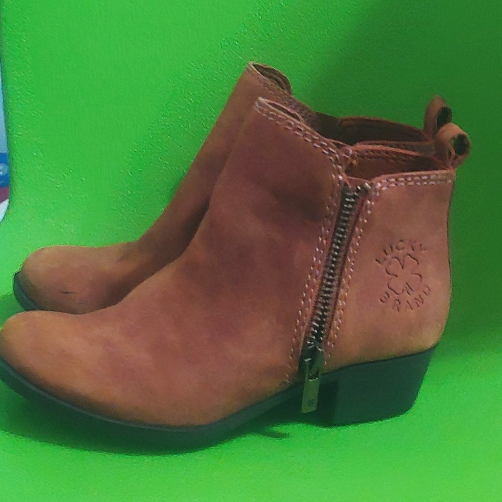 Girls Lucky Brand suede boots- size 11